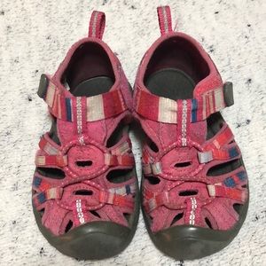 Keen Shoes - Toddler Girl Keen Size 6 Keen Shoes - Toddler Girl Keen Size 6